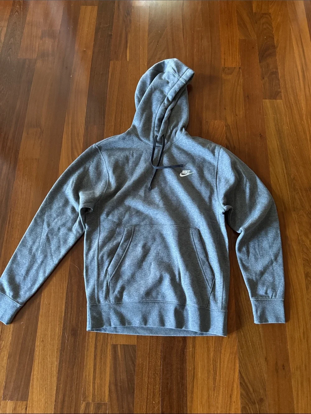 Nike Sportswear Club Fleece Charcoal Heather Pullover Hoodie - Size: Men’s Small